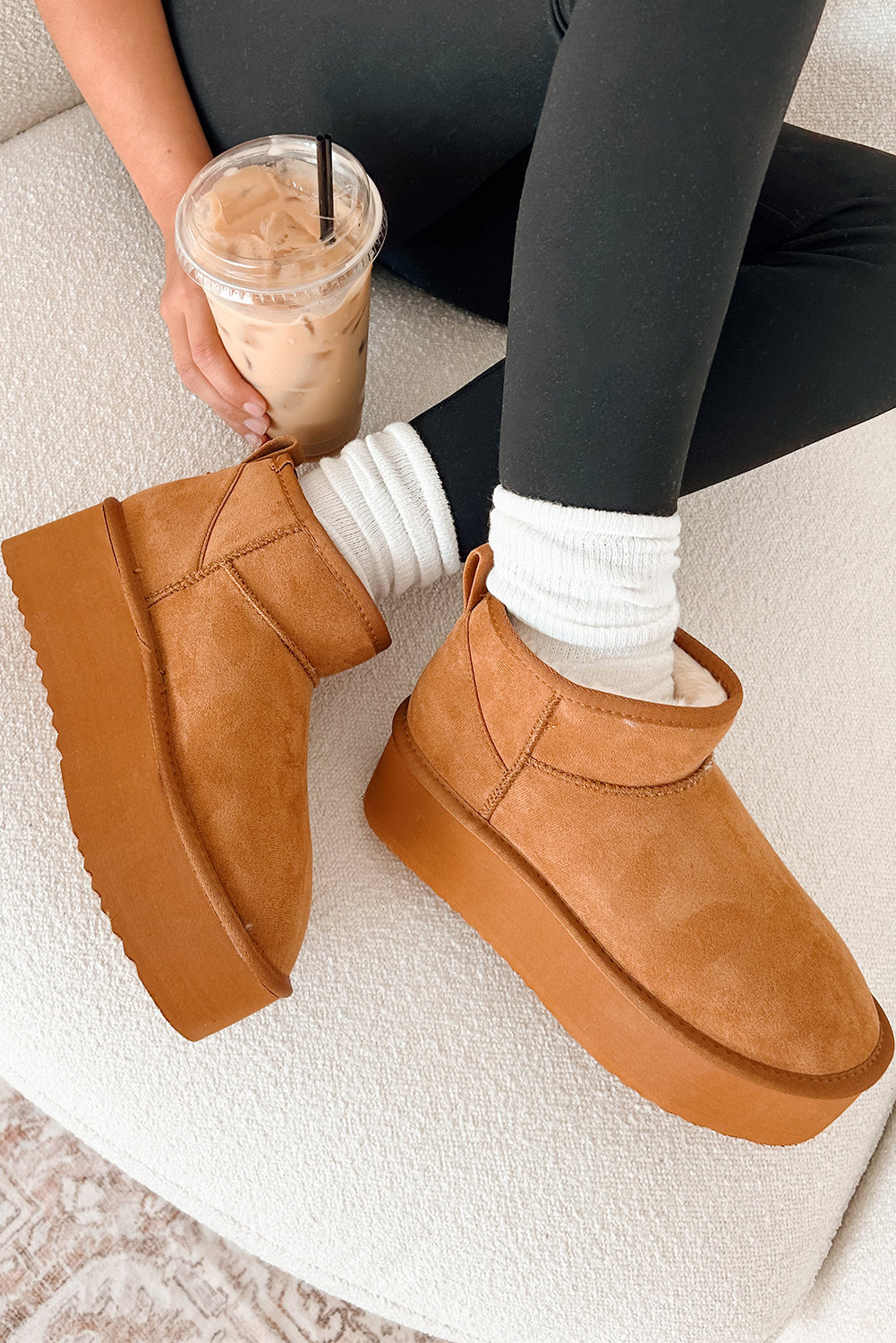 Chestnut Faux Fur Lined Suede Ankle Snow Boots 🇺🇸
