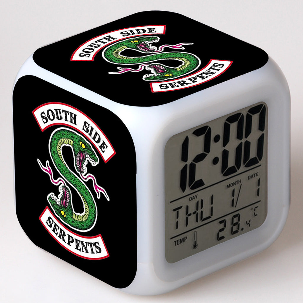 River Valley Alarm Clock 🇨🇳