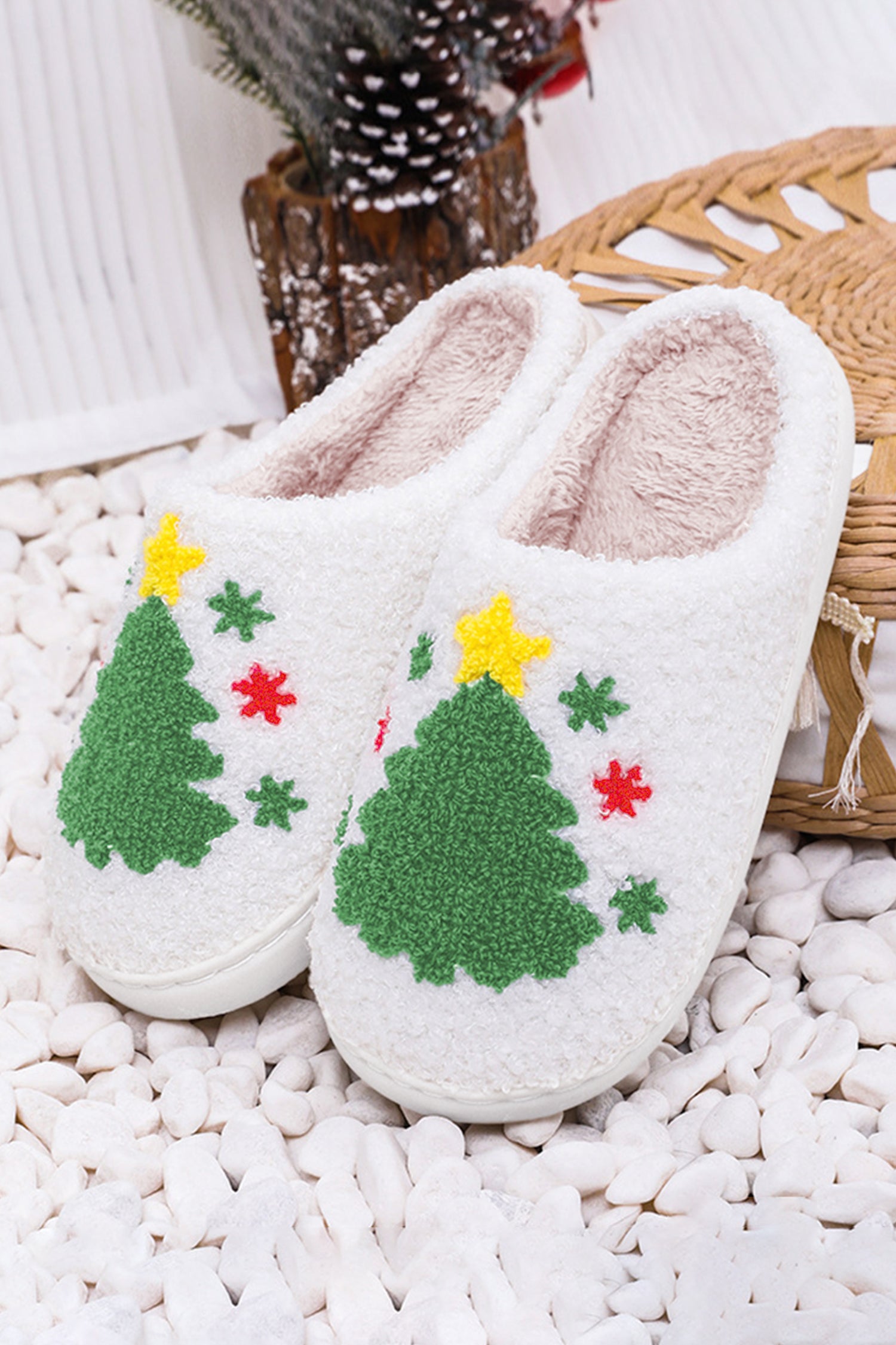 White Fuzzy Christmas Tree Pattern Home Slippers🇺🇸