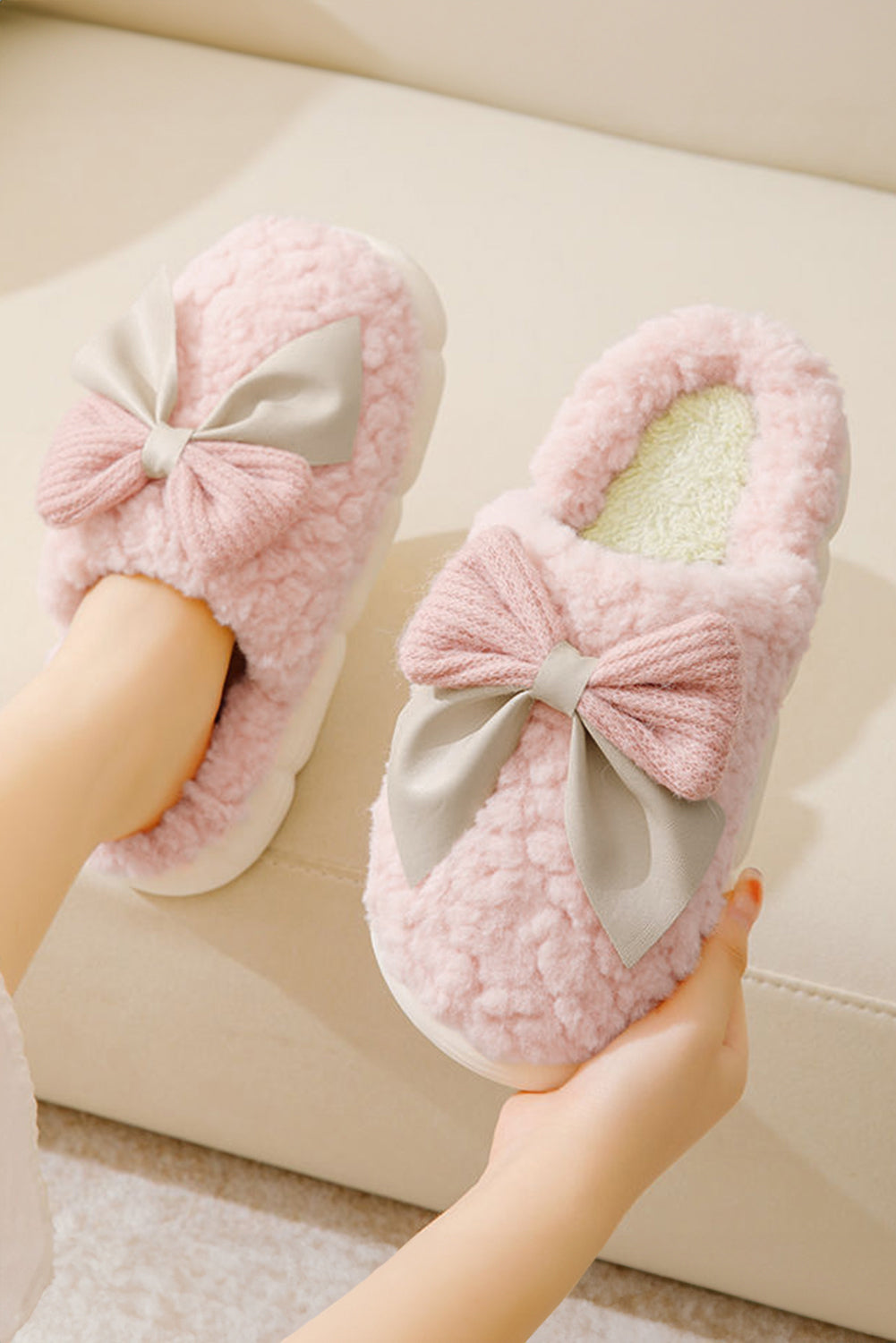 Pink Contrast Bowknot Applique Plush Winter Slippers (Colors May Differ by Batch) 🇺🇸