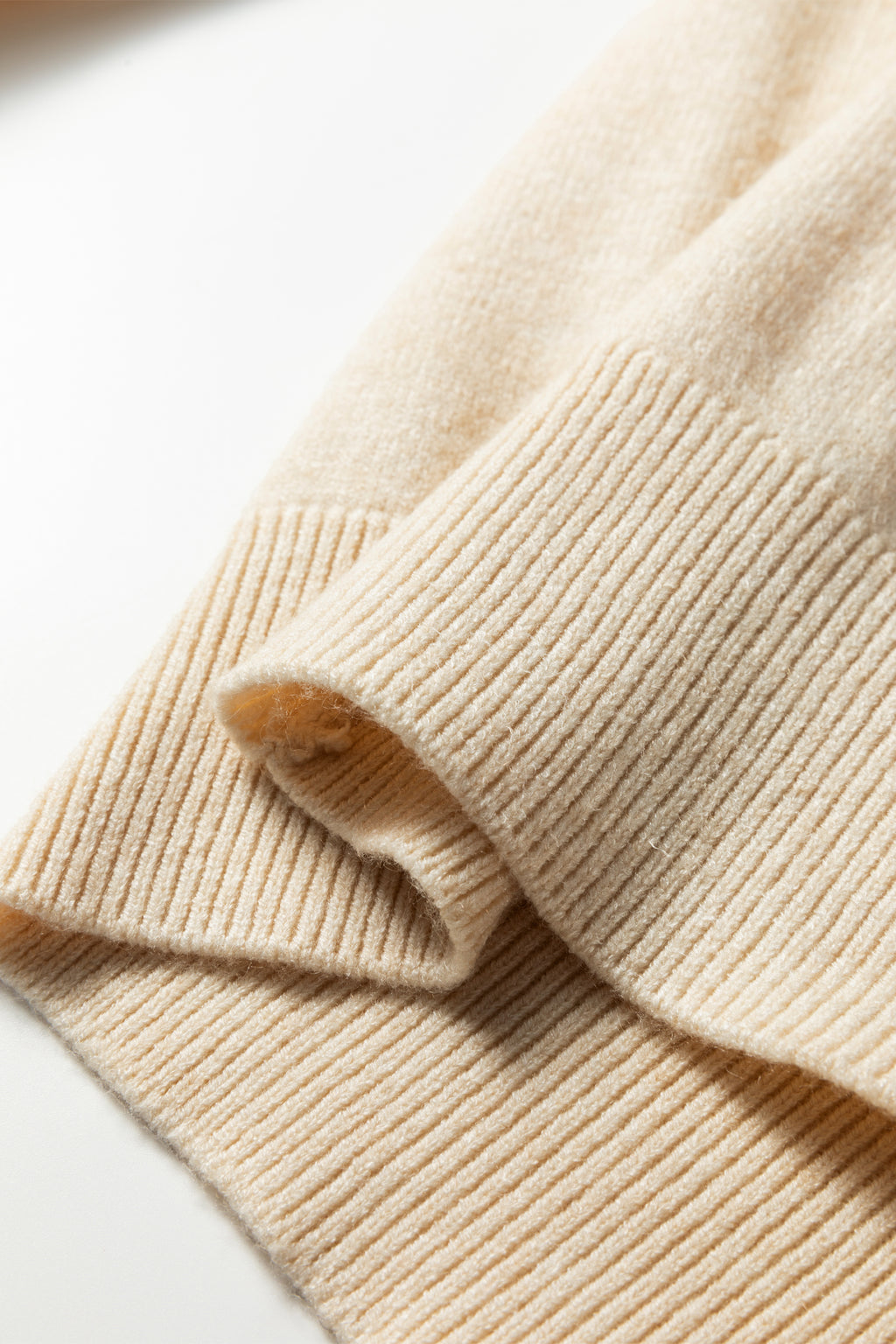 Jet Stream Lace Trim Patchwork Buttoned Cuffs Loose Sweater 🇺🇸