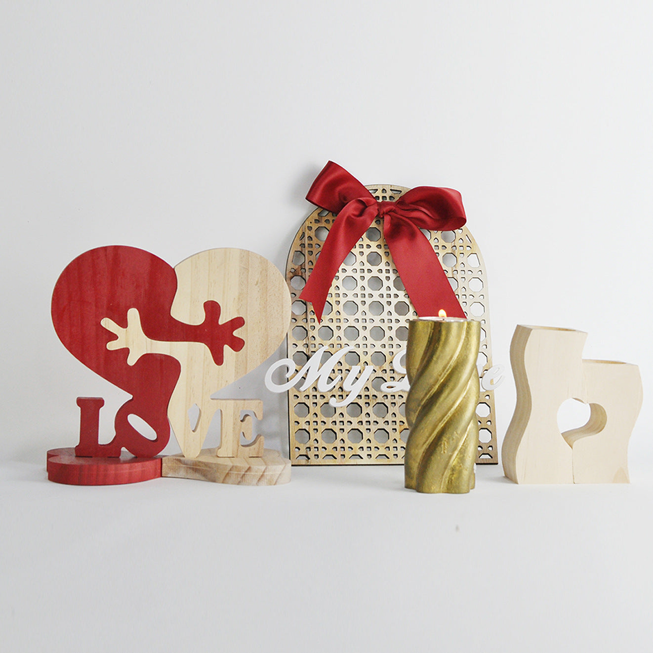 Heart-shaped Wooden Decoration Gift 🇨🇳