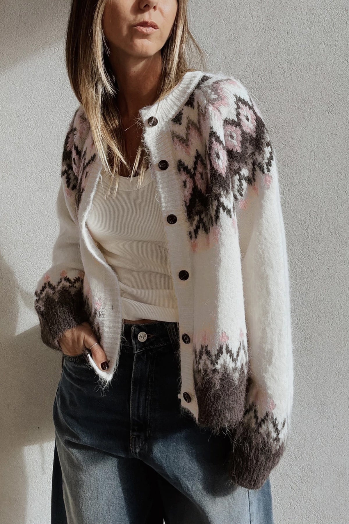 White Geometric Pattern Brushed Knit Button Cardigan 🇺🇸