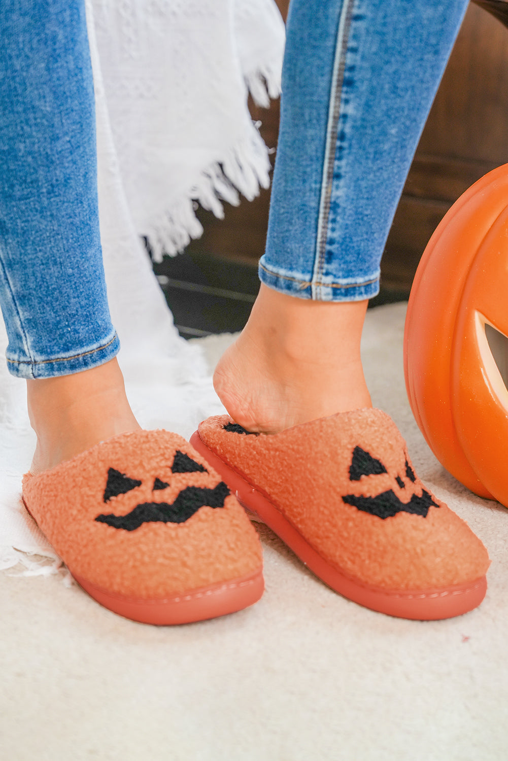 Orange Halloween Pumpkin Face Graphic Plush Slippers 🇺🇸