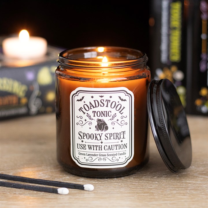 Toadstool Tonic Lavender Grass Candle 🇬🇧