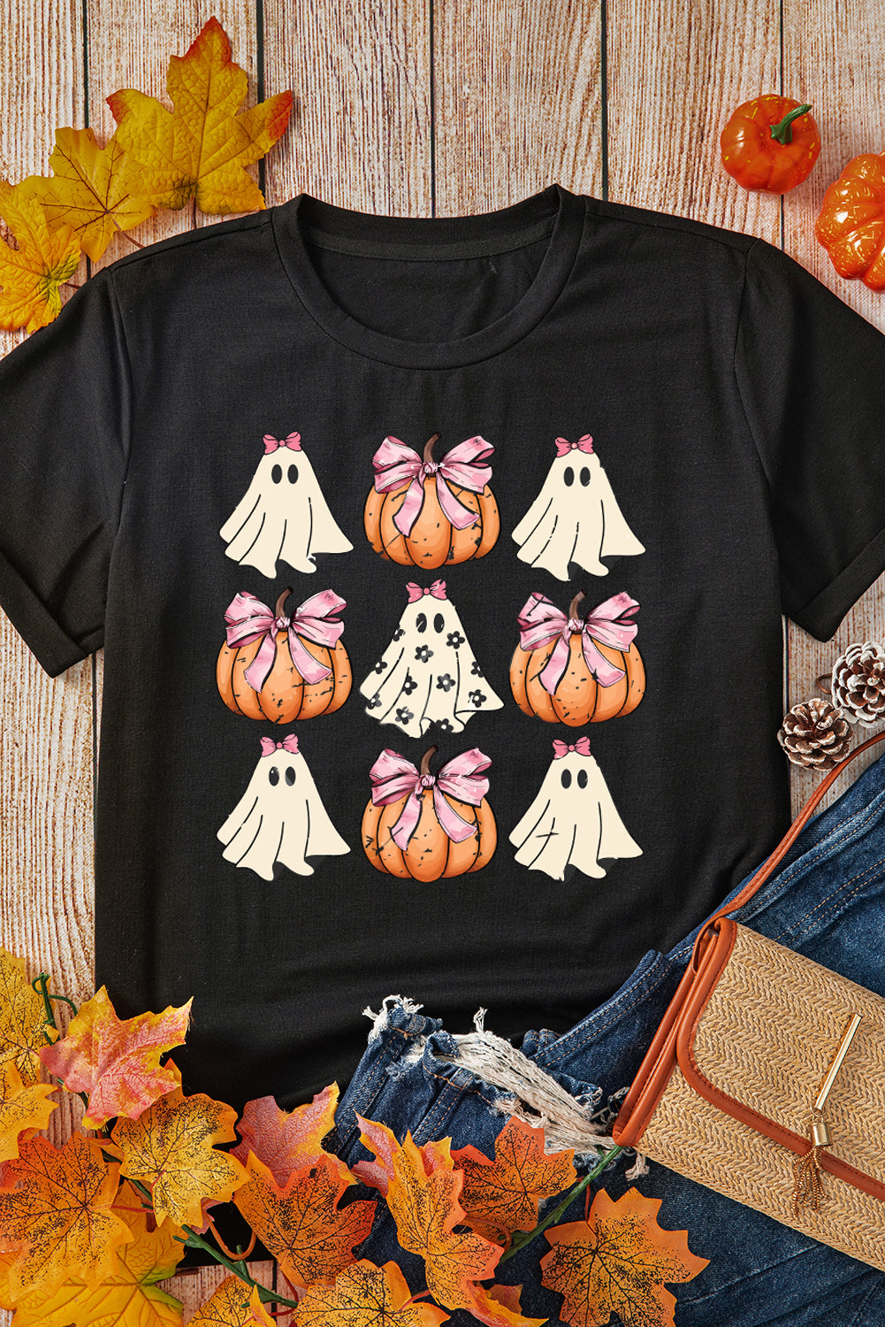 Black Bowknot Ghost Pumpkin Graphic Halloween T Shirt 🇺🇲