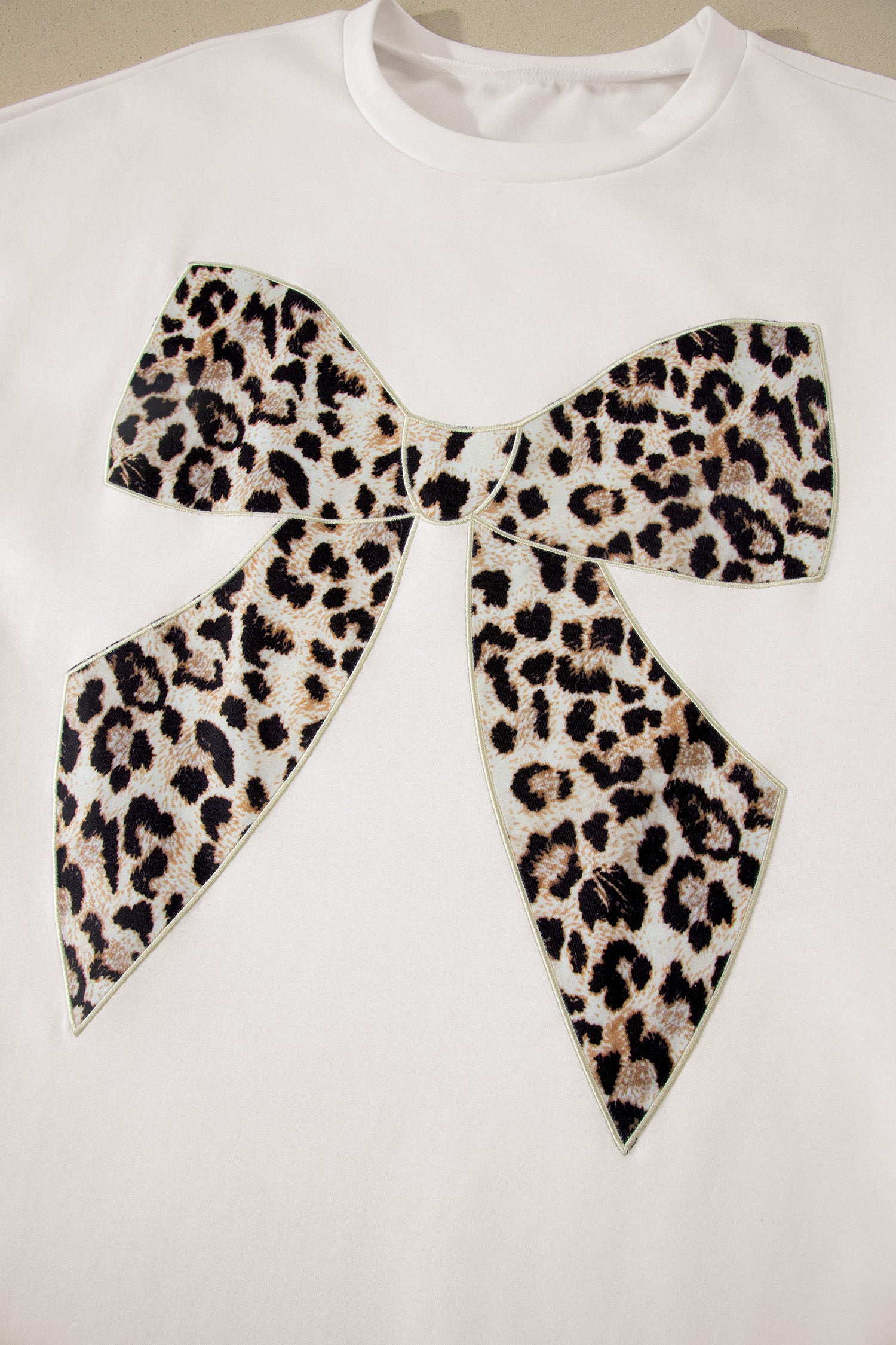 White Contrast Leopard Bow Patched Short Sleeve T Shirt Long Dress 🇺🇸