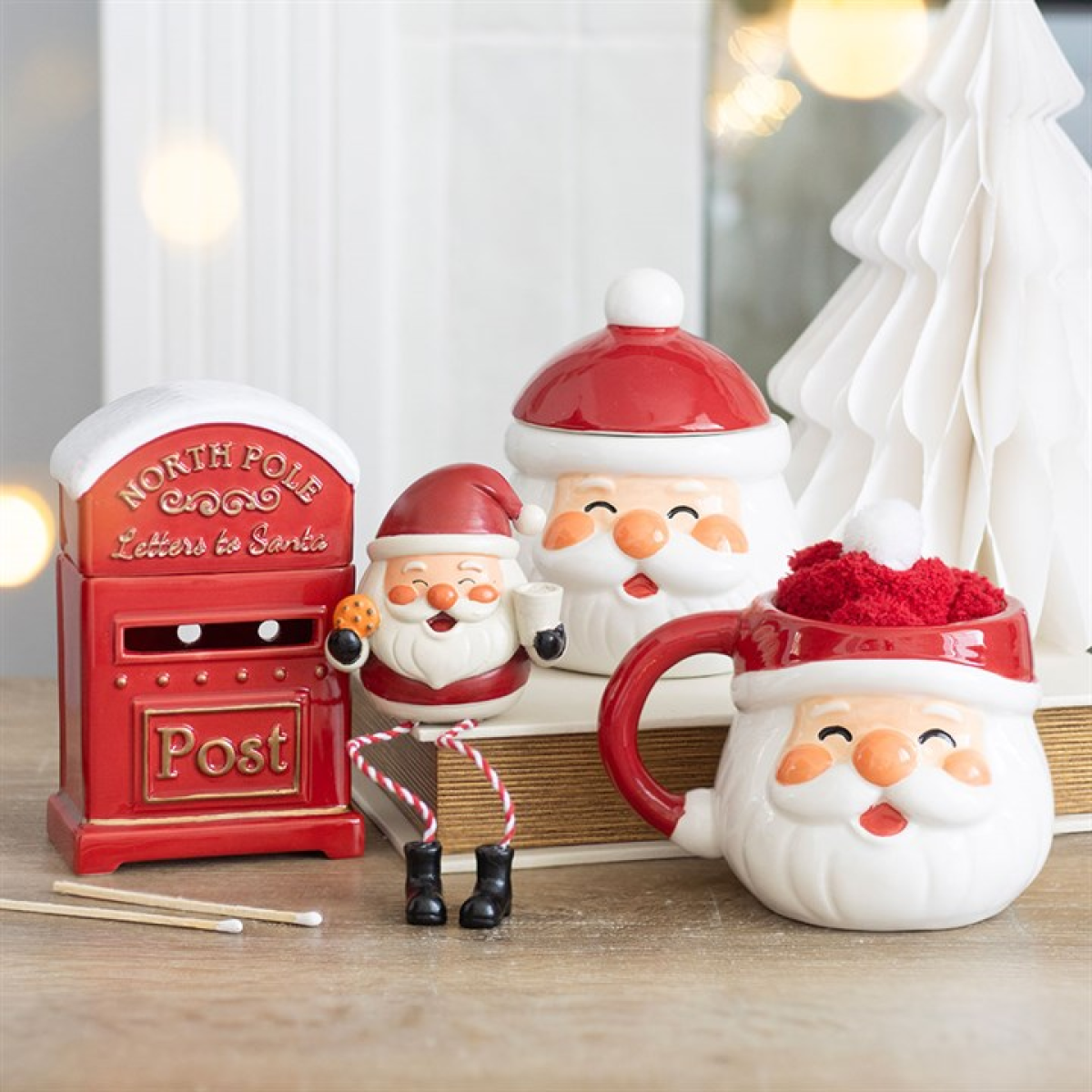 Jolly Santa Christmas Shelf Sitter Ornament 🇬🇧