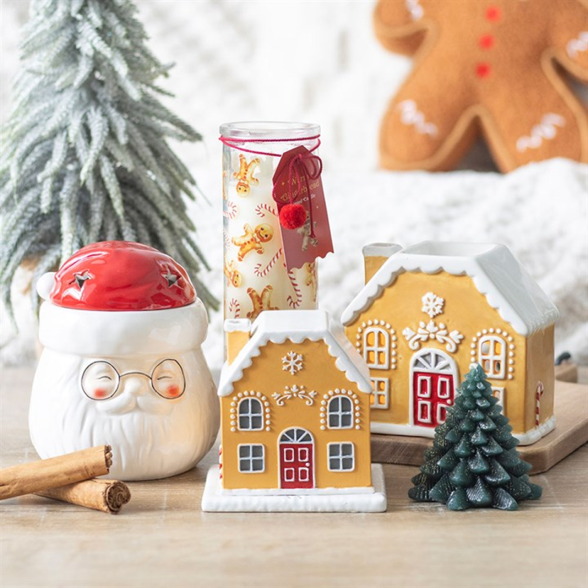 Candy Cane Gingerbread House Oil Burner and Wax Warmer 🇬🇧
