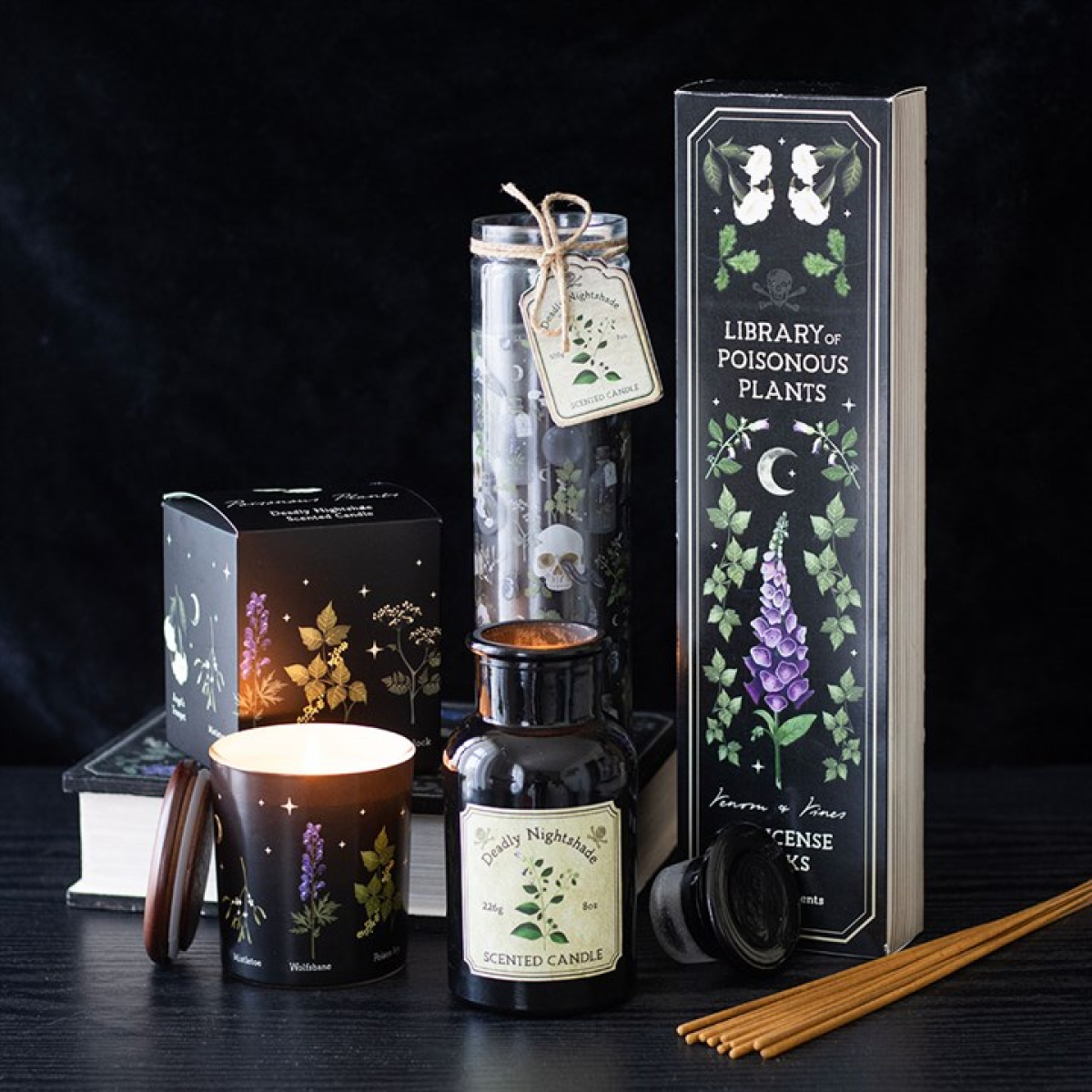 Poisonous Plants Deadly Nightshade Tube Candle 🇬🇧