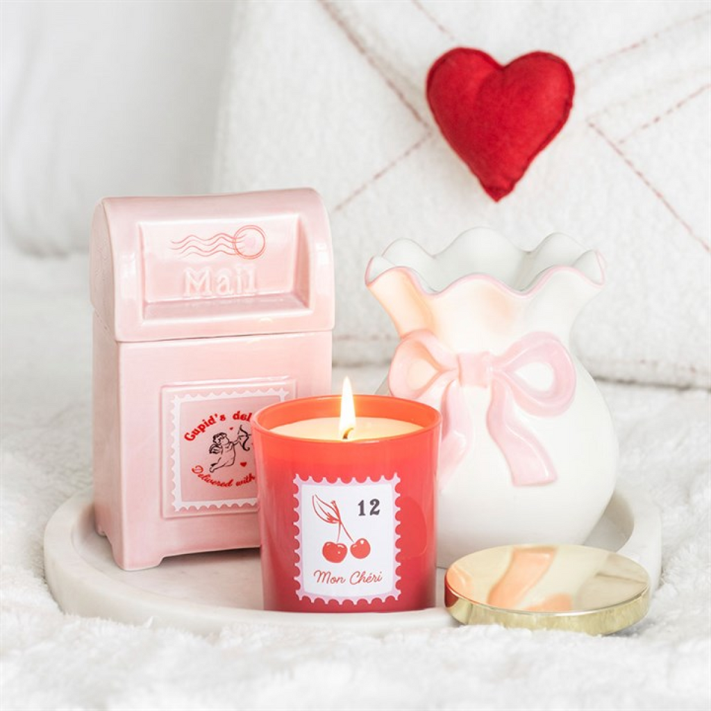 Mon Cheri Cherry Blossom Candle 🇬🇧