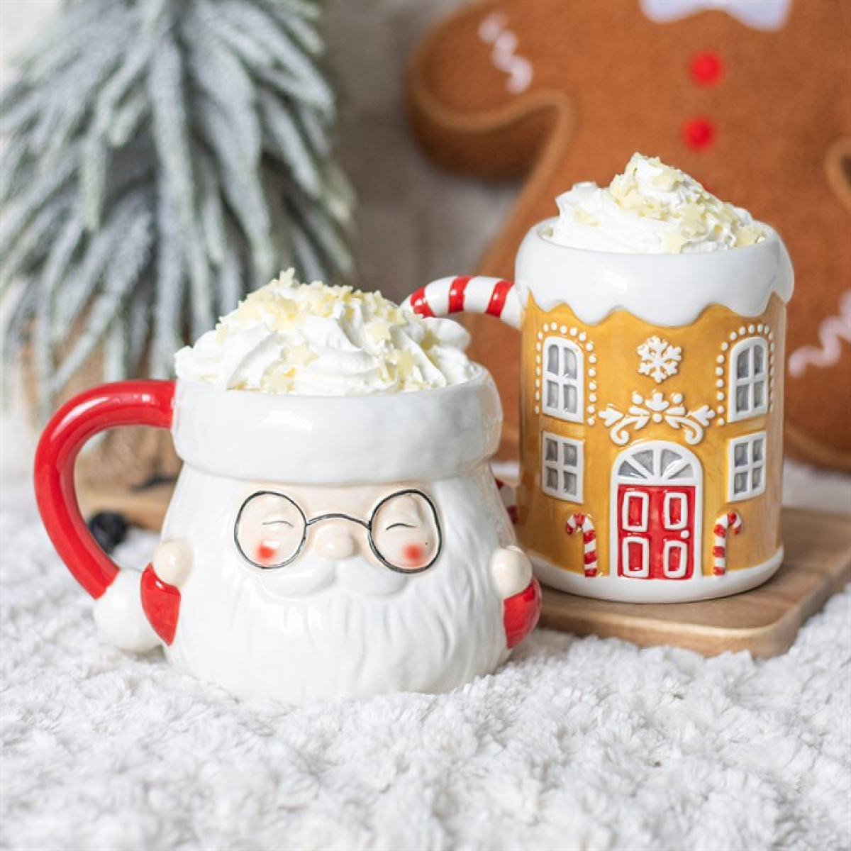 Candy Cane Gingerbread House Mug 🇬🇧