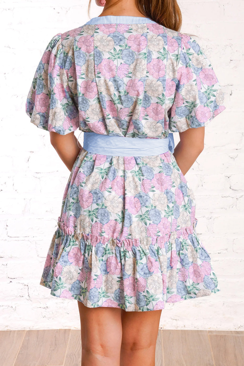 White Floral Print Striped Contrast Trim Belted Short Dress 🇺🇸
