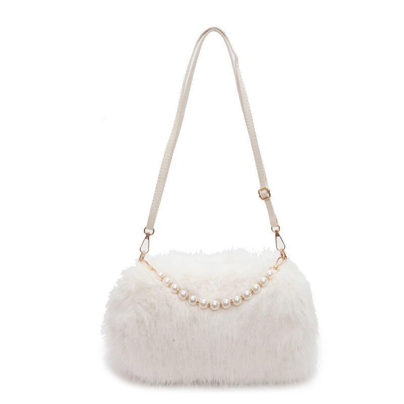 Autumn And Winter Fashion Shoulder Bags Pearl Chain Crossbody Bag Versatile Commuting Armpit Plush Female Bag 🇨🇳