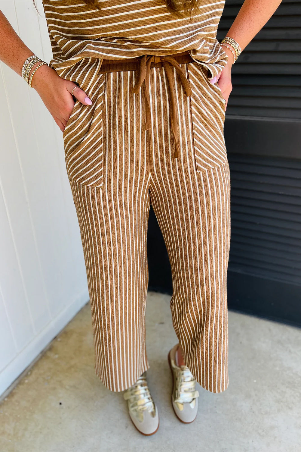 Khaki Stripe Crew Neck Tee Drawstring Waist Cropped Pants Set 🇺🇸