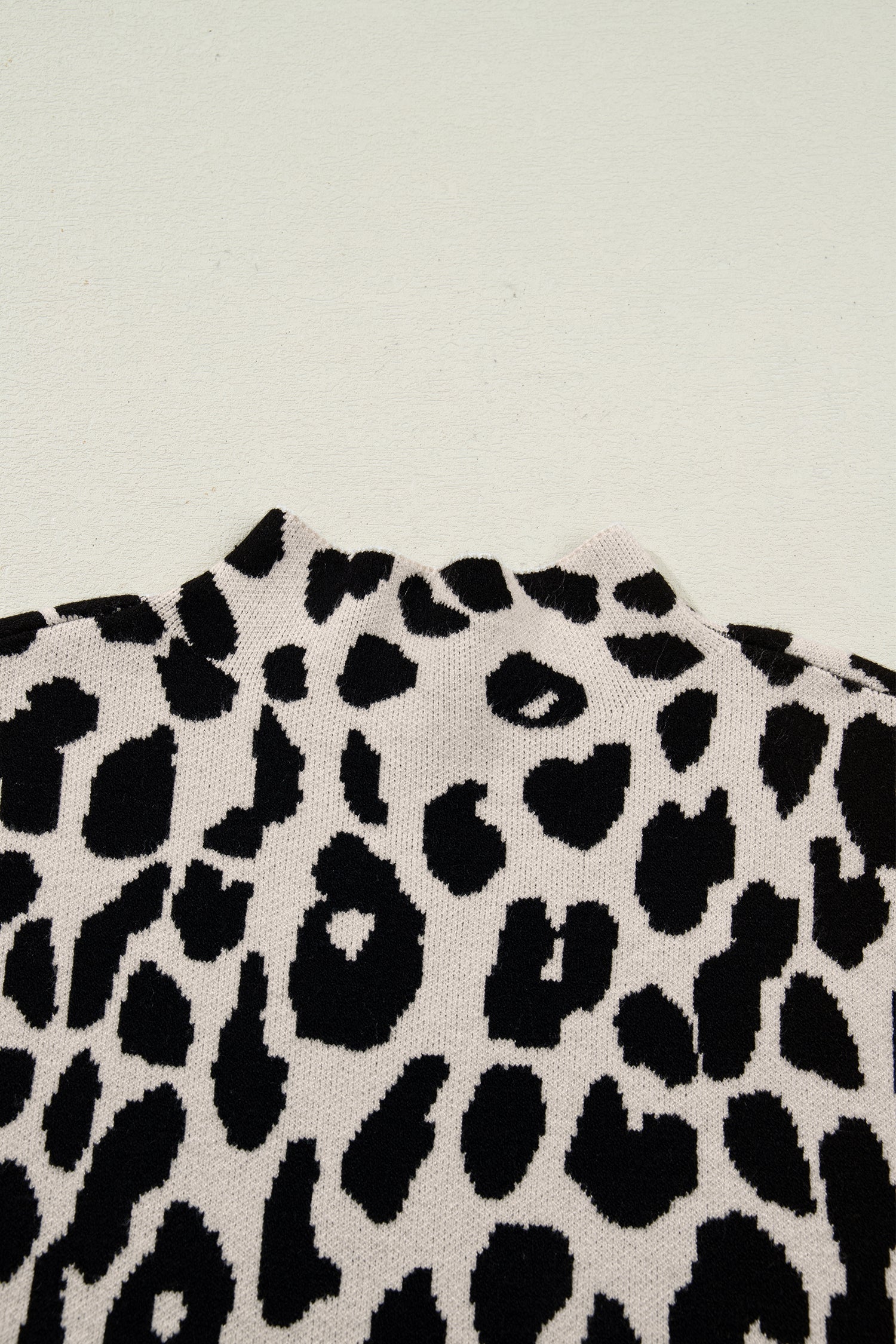 Black Leopard Print High Neck Short Sleeve Sweater 🇺🇸