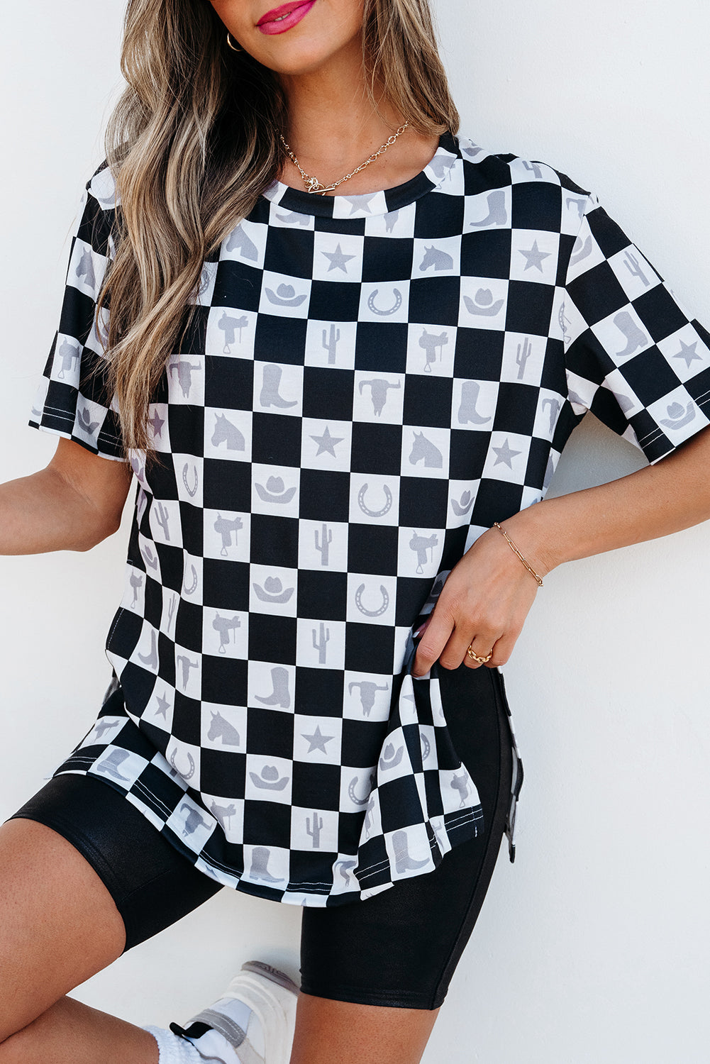 Black Western Fashion Checkerboard Print Side Split T Shirt 🇨🇳