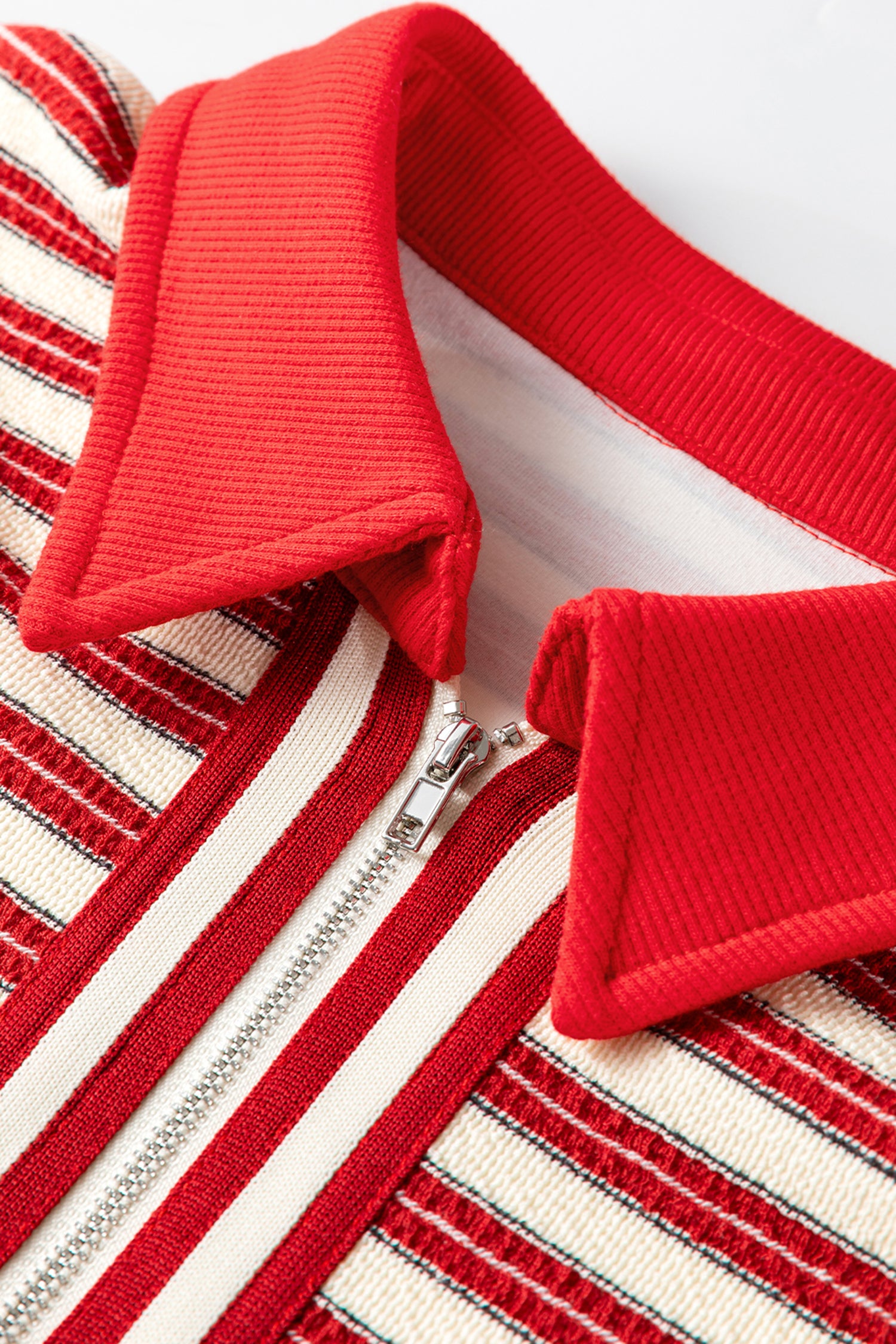 Racing Red Striped Print Contrast Collar Zip V Neck Long Sleeve Top 🇺🇸