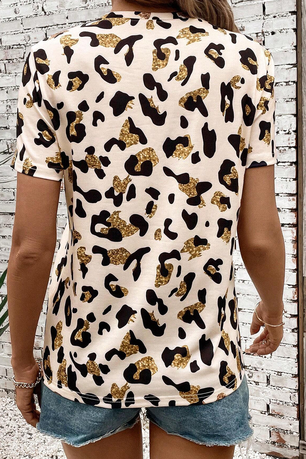Apricot Leopard Print Round Neck Casual T Shirt 🇨🇳