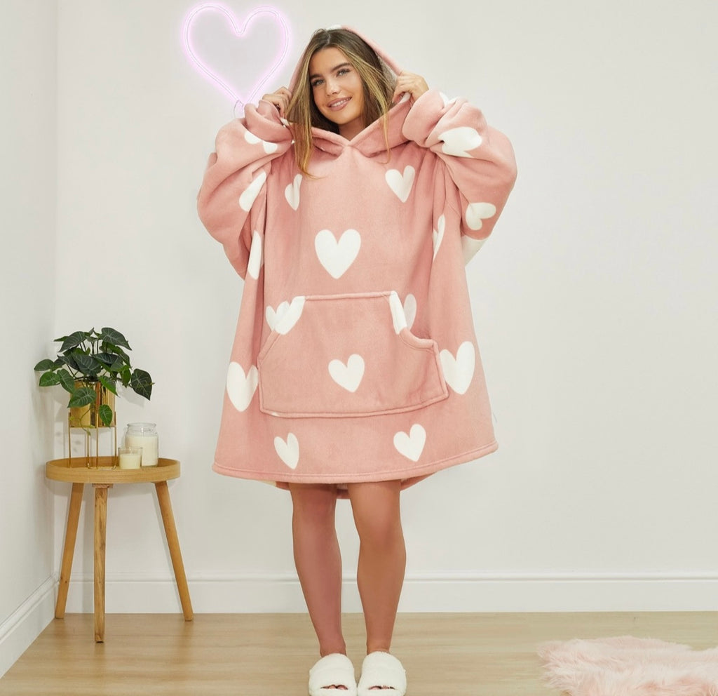Heart Print Hoodie Blanket - Blush 🇬🇧