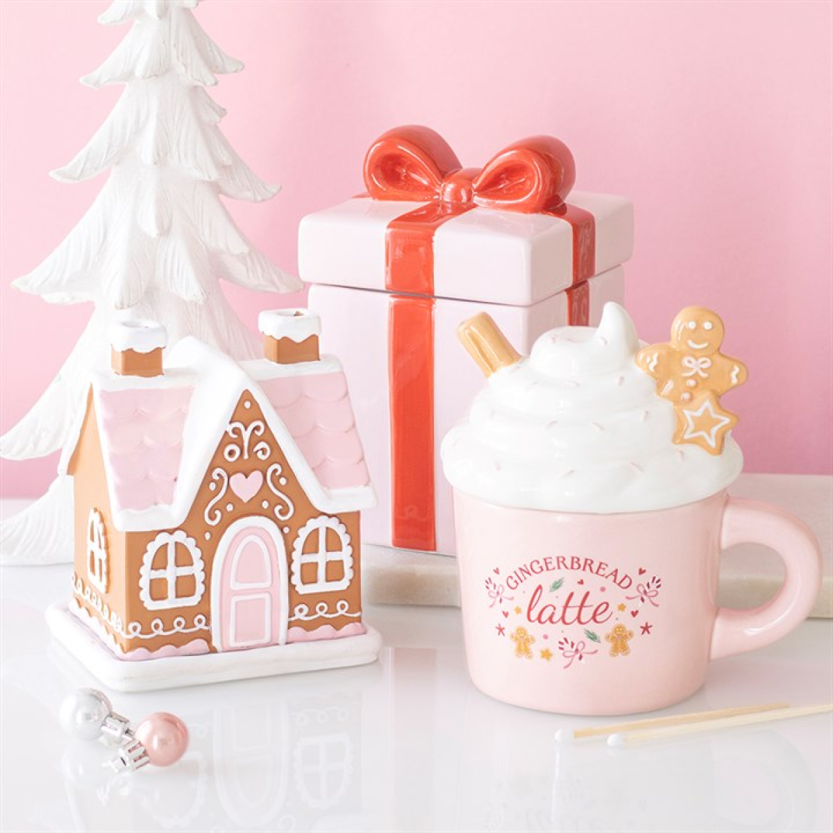Pink Gingerbread Latte Oil Burner and Wax Warmer 🇬🇧
