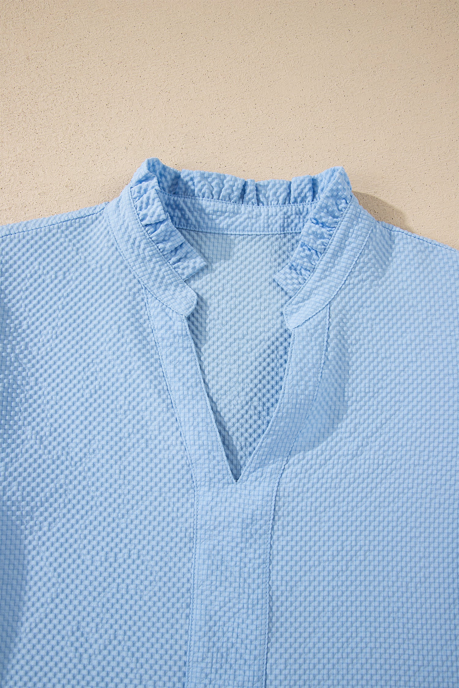 Beau Blue Flower Embroidered Puff Sleeve Split Neck Textured Blouse 🇺🇸