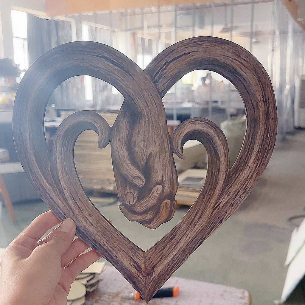 Hand-in-hand Heart Wall Decor Decorative Art Piece 🇨🇳