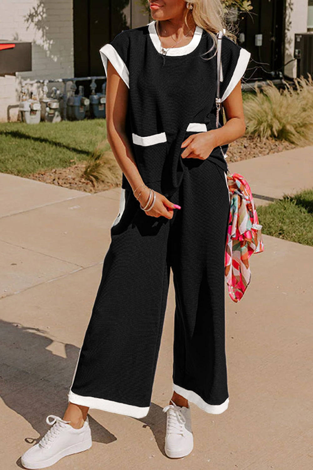 Black Color Block Pocketed T Shirt and Wide Leg Pants Set 🇨🇳