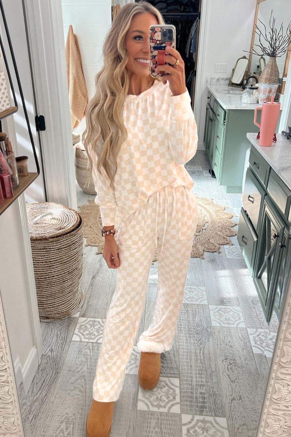 Beige Checkered Print Long Sleeve Top and Pants Lounge Set 🇨🇳