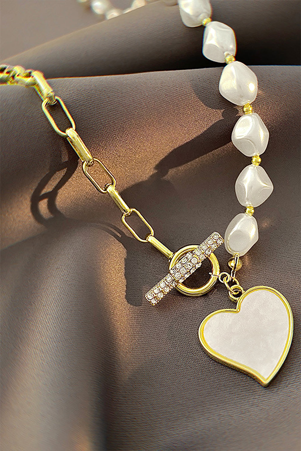 Gold Heart Shape Pendant Rhinestone Decor Pearl Chain Necklace 🇨🇳