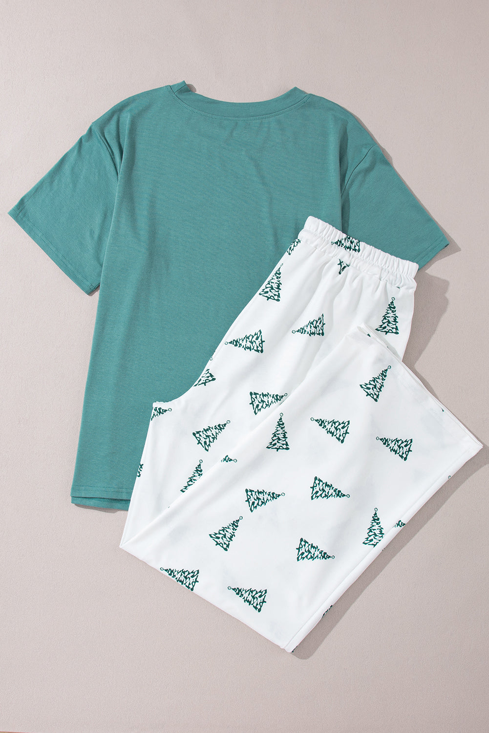 Skobeloff Christmas Tree Print Tee and Pants Lounge Set 🇺🇸