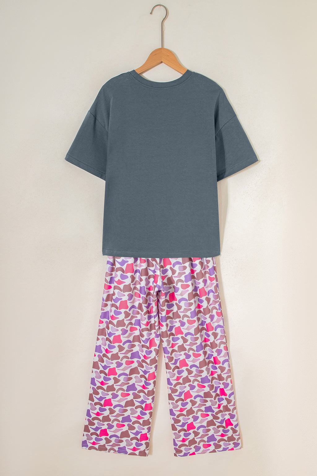 Medium Grey MAMA Letter Graphic Tee Camouflage Print Loose Pant Set 🇺🇸