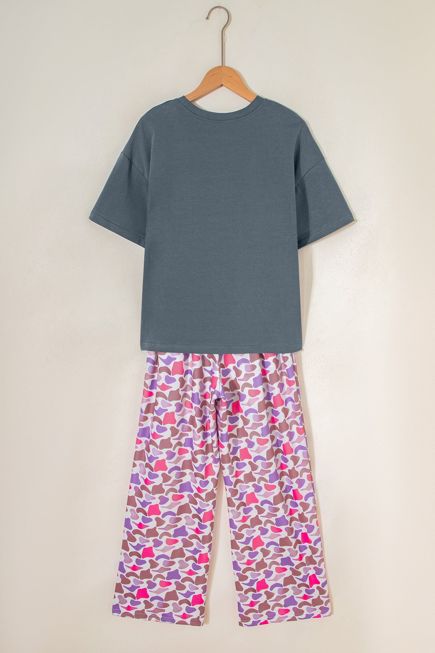 Medium Grey MAMA Letter Graphic Tee Camouflage Print Loose Pant Set 🇺🇸