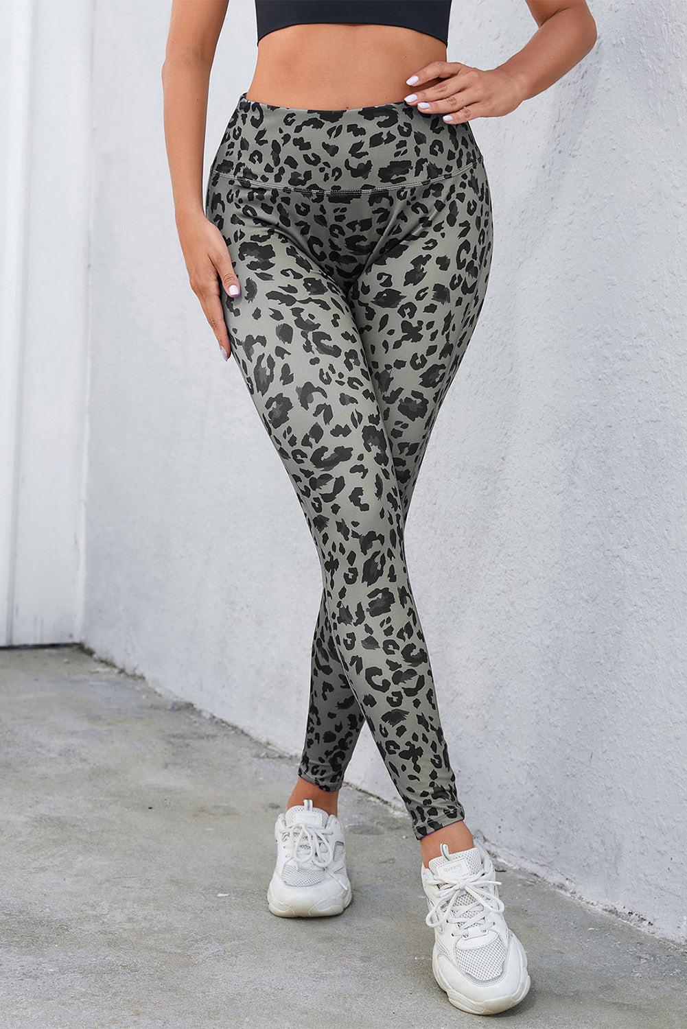 Gray Classic Leopard Print Active Leggings 🇺🇸