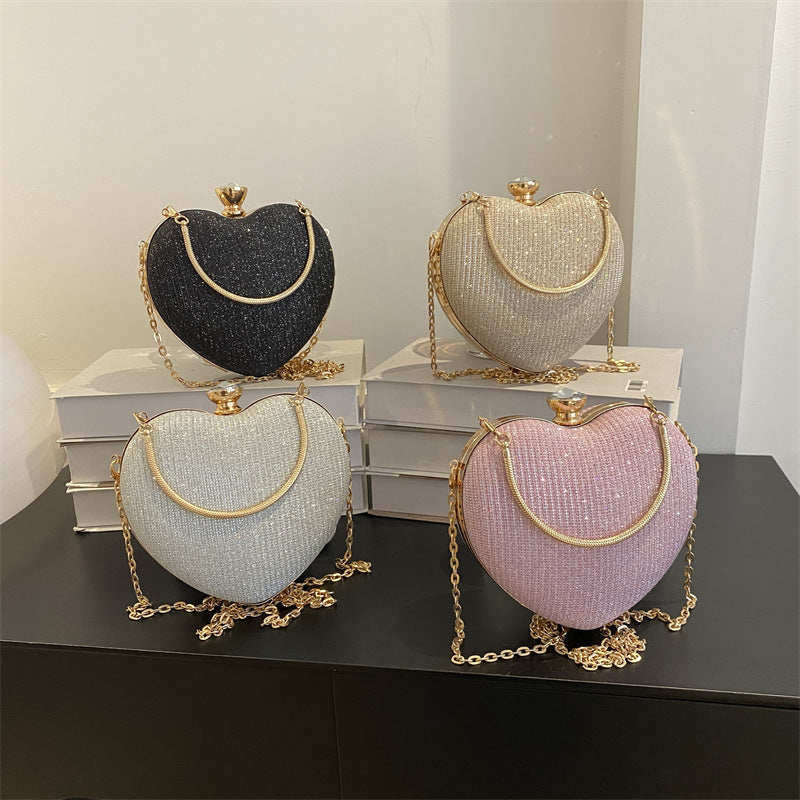Evening Clutch Bag Women Bag Shiny Handbag Heart Shape Metal Clutches Bag Fashion Chain Shoulder Crossbody Bag Luxury Lady Purse Valentines Day Outfit 🇨🇳