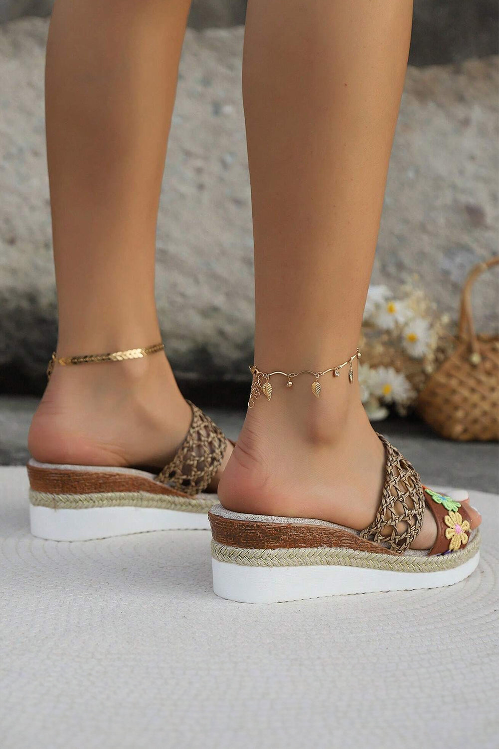 White Floral Print Braided Details Wedge Slippers 🇨🇳