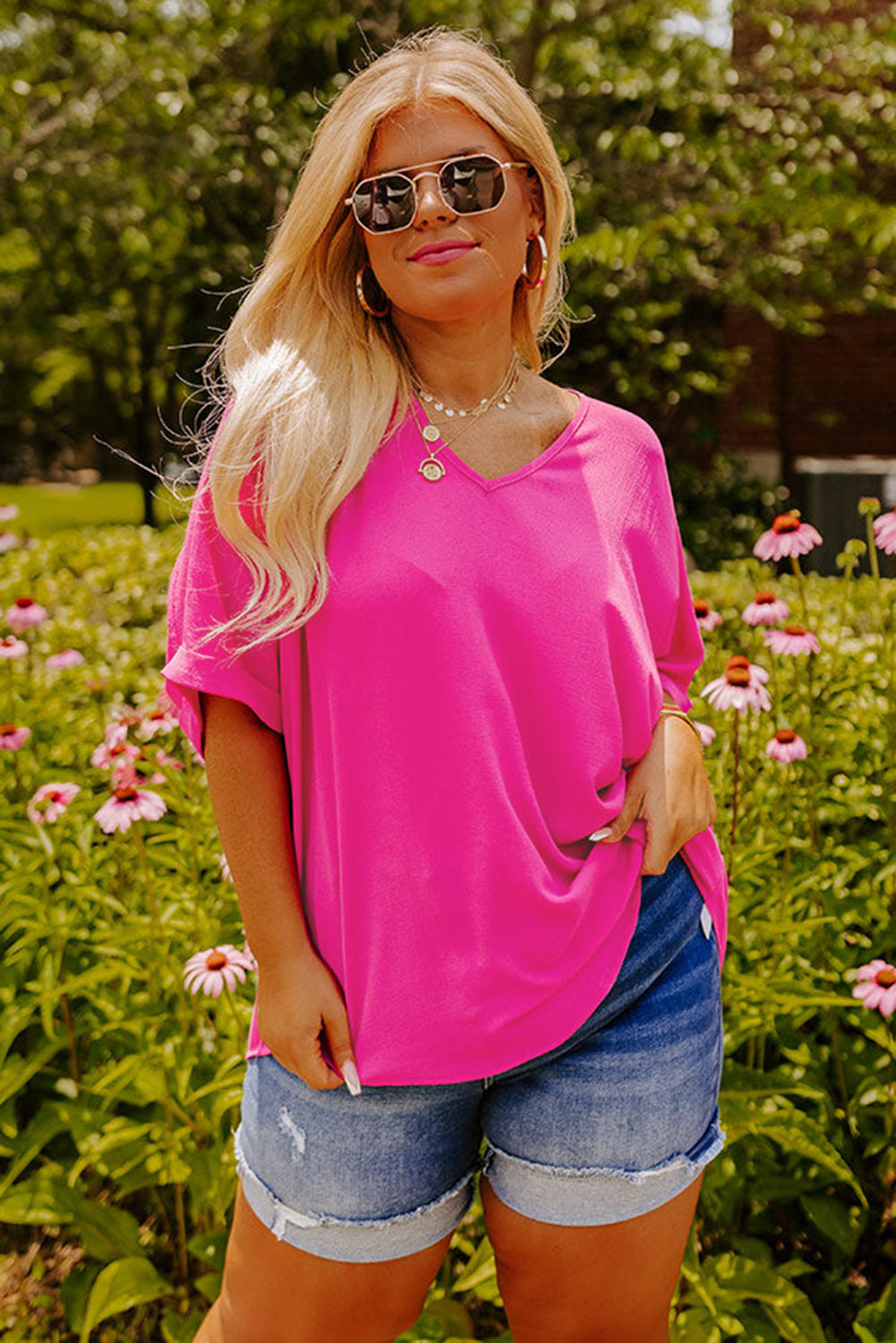 Bright Pink Seamed Back High Low Hem V Neck Cuffed Sleeve Plus Size Tee 🇺🇲