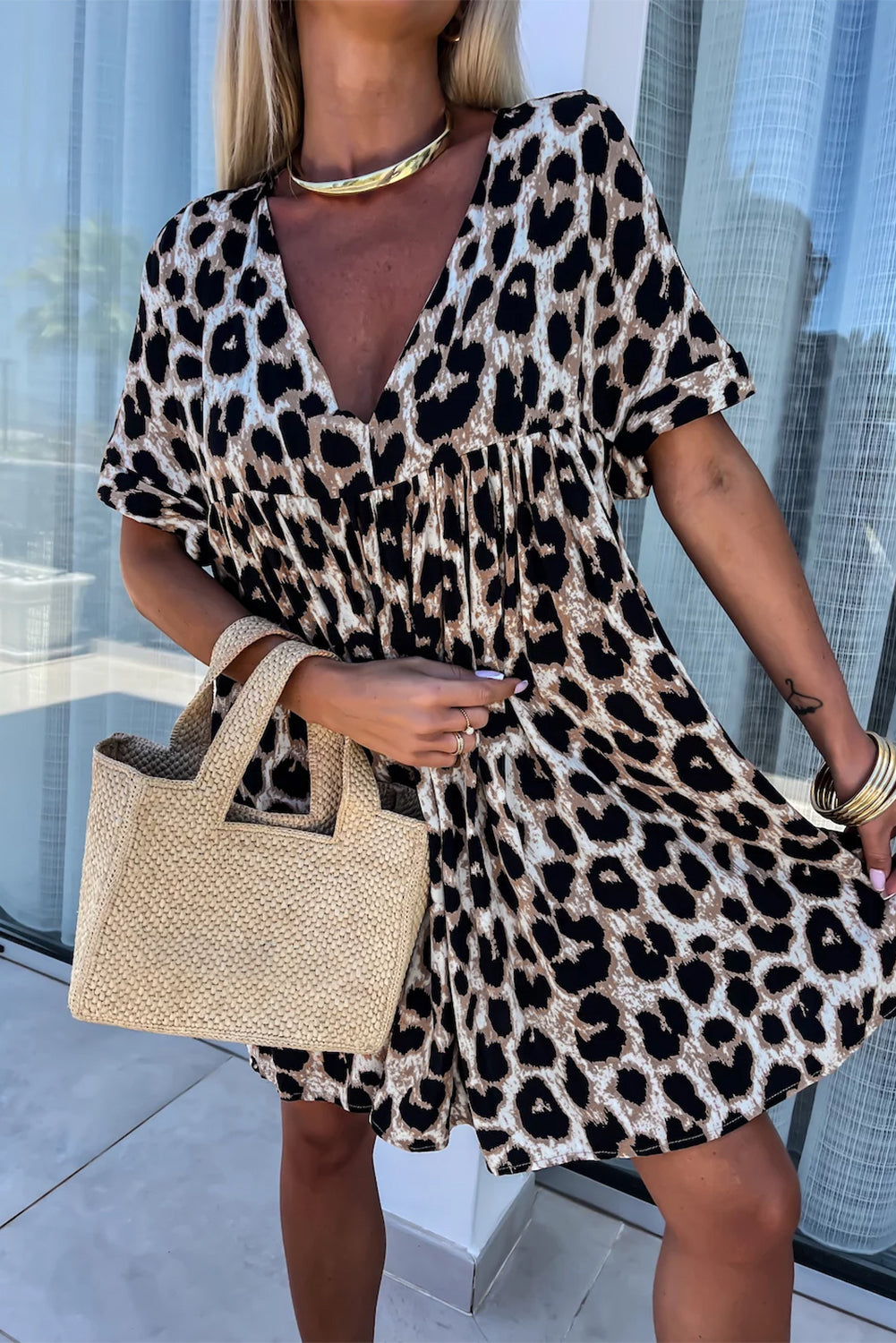 Khaki Cheetah Print Backless V Neck Loose Fit Mini Dress 🇨🇳