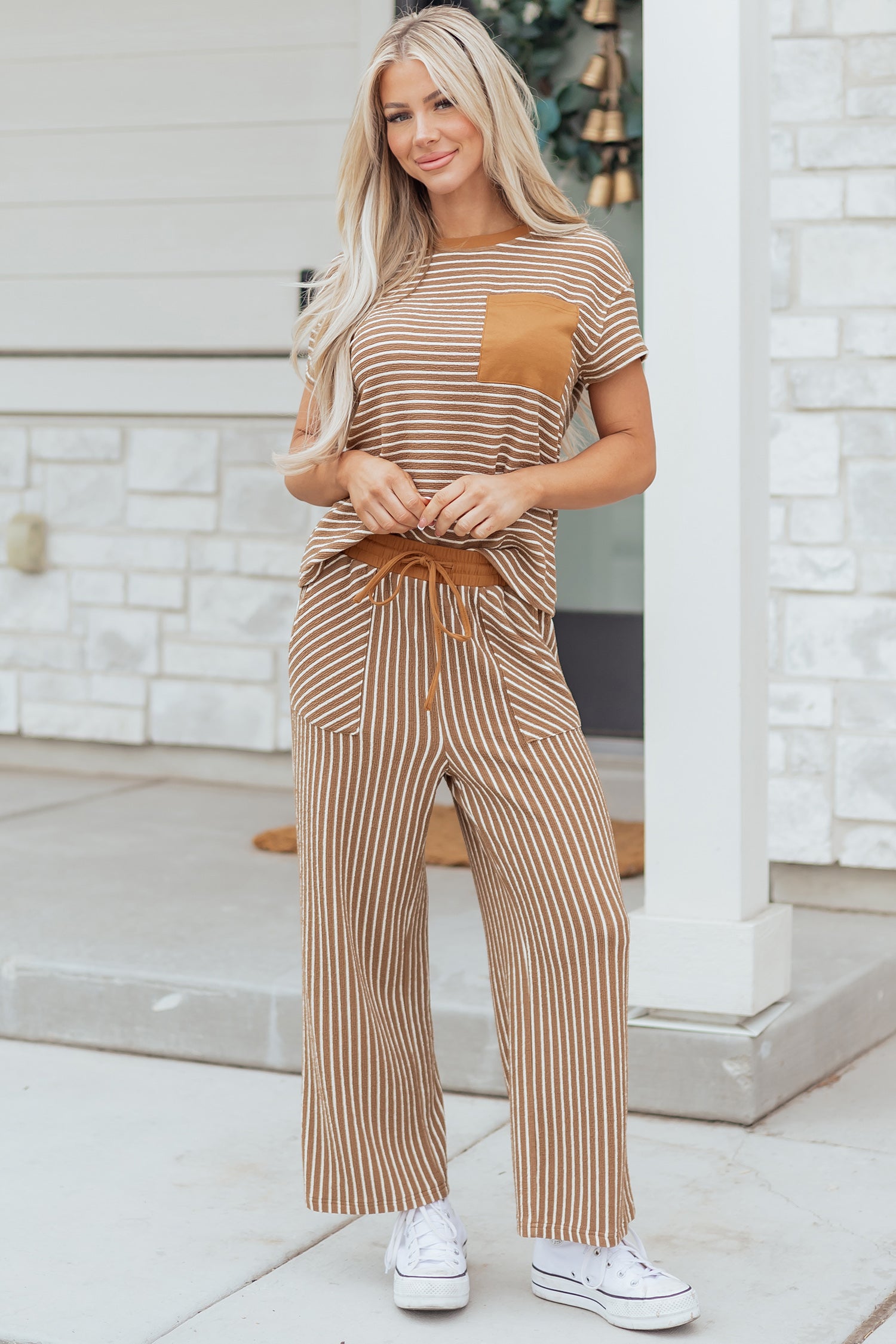 Khaki Stripe Crew Neck Tee Drawstring Waist Cropped Pants Set 🇺🇸