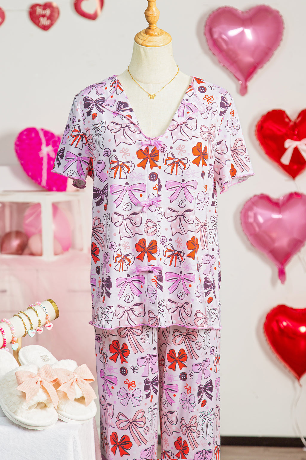 Pink Diverse Bows Buttons Printed Contrast Trim Short Sleeve Shirt Pajama Pant Set 🇺🇸