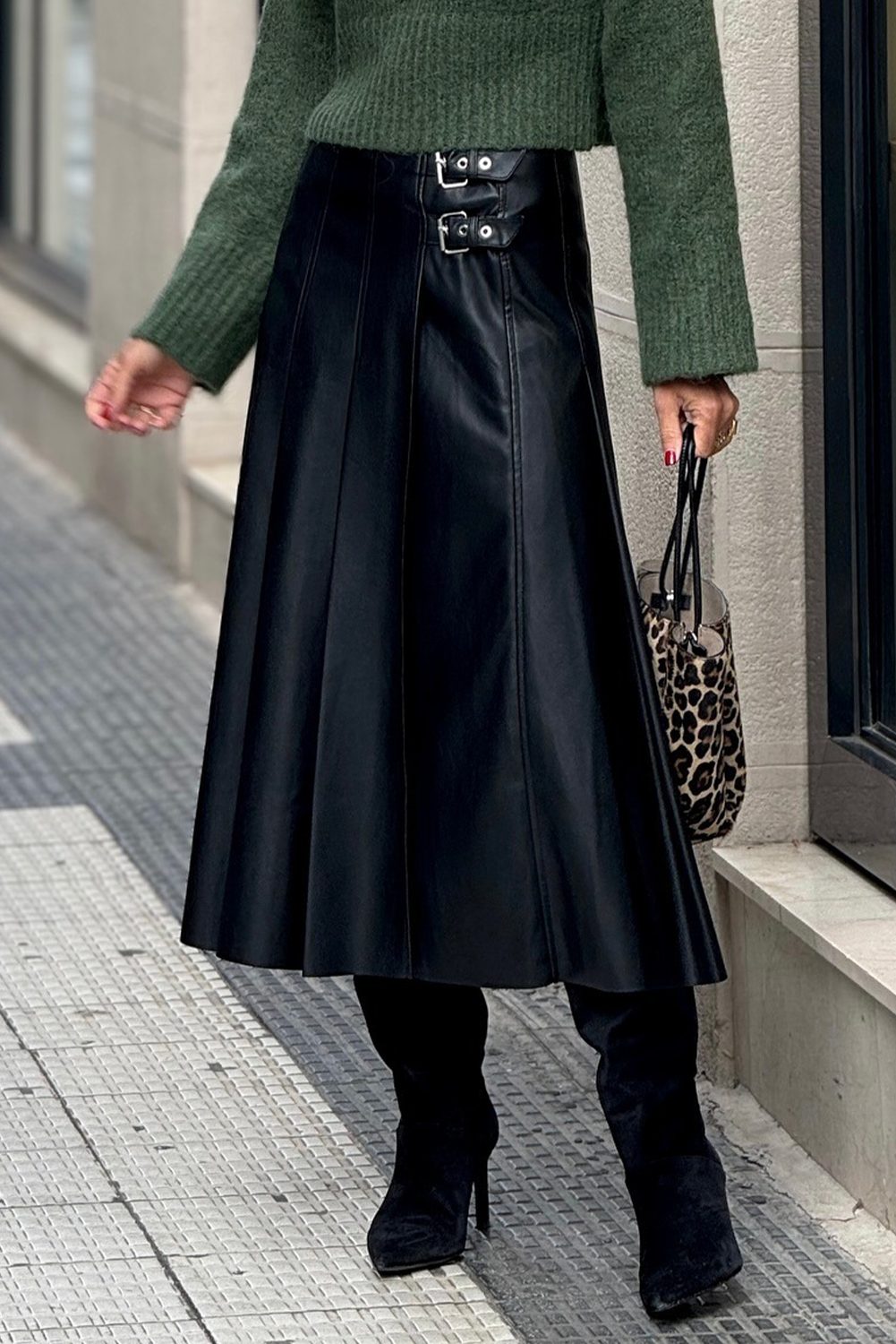 Black Faux Leather Retro Buckle Detail Pleated Stitch Flared Midi Skirt 🇺🇸