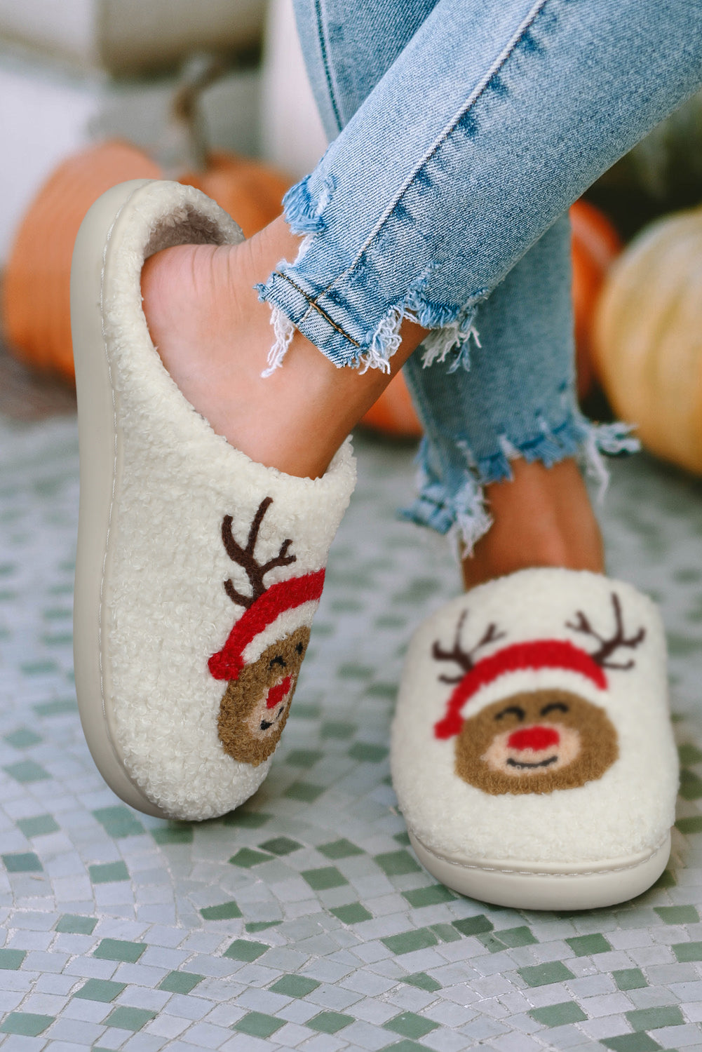 White Christmas Deer Home Indoor Plush Slippers 🇺🇸