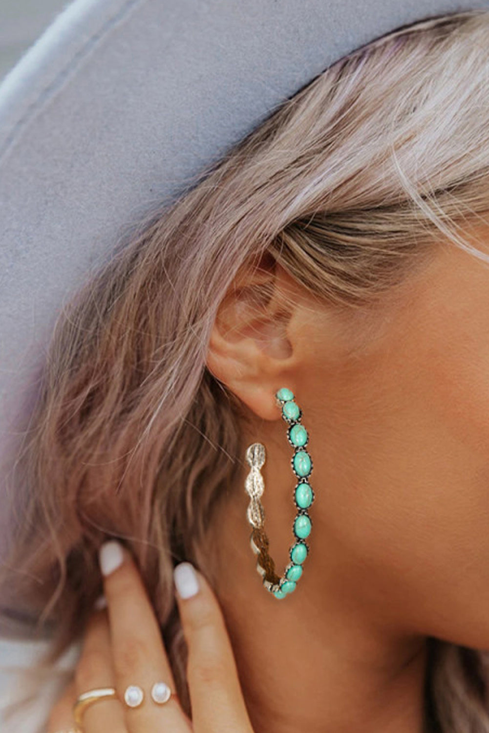 Sky Blue Gem Inlay Retro C-shape Earrings 🇨🇳