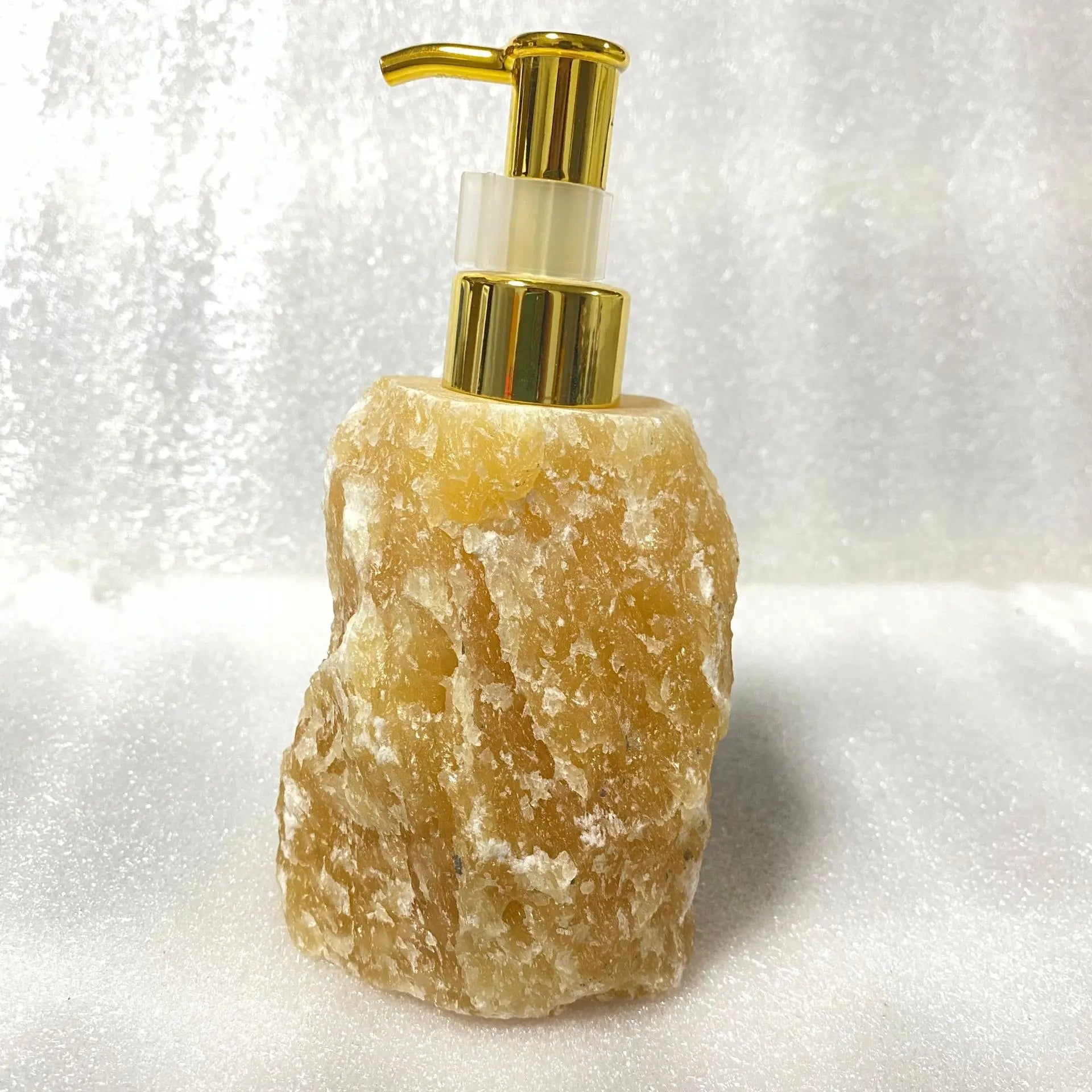 1 PCS Natural Pink Crystal Stone Press Bottle Dispenser 30ml Liquid 🇨🇳