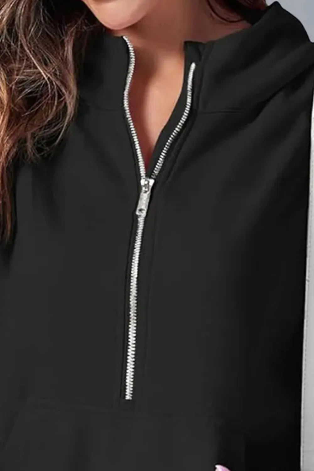 Solid color casual short sleeved hooded sweatshirt