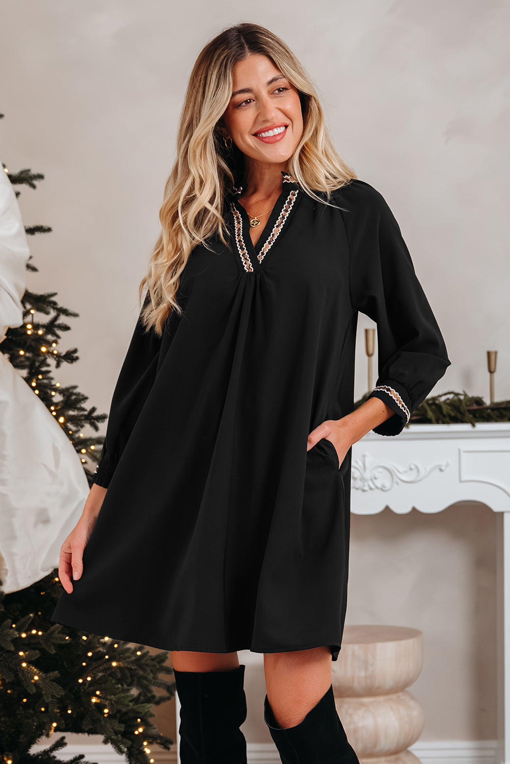 Black Contrast Trim V Neck Bracelet Sleeve Shift Mini Dress 🇺🇸