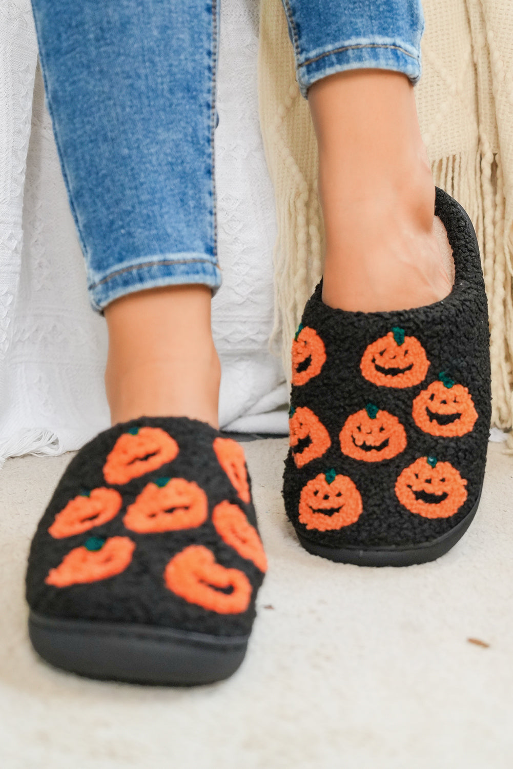 Black Halloween Pumpkin Plush Home Slippers 🇺🇸
