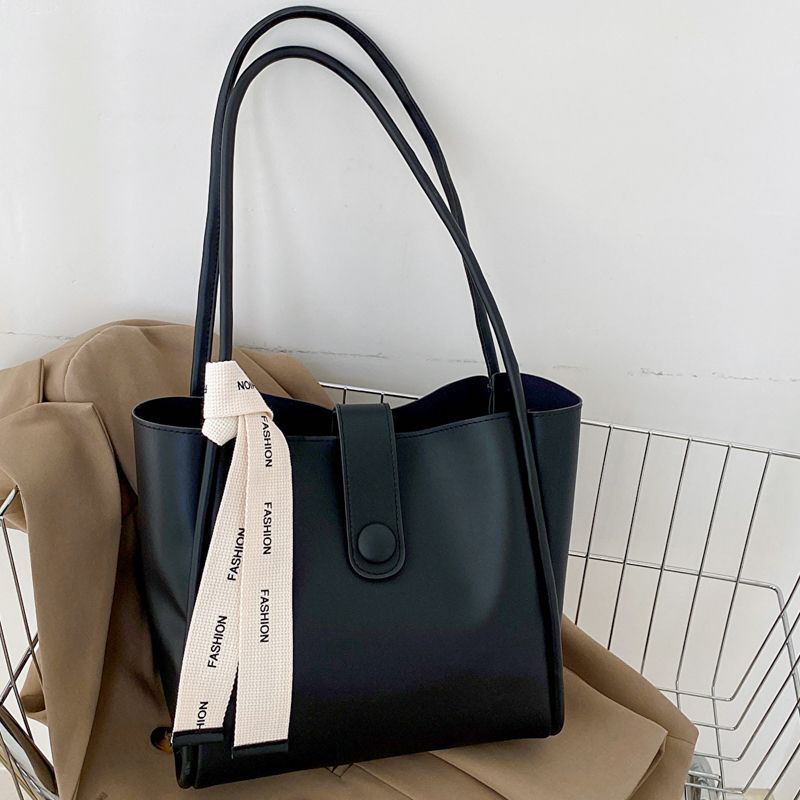 Large-capacity Vintage Women's Shoulder Bag 🇨🇳
