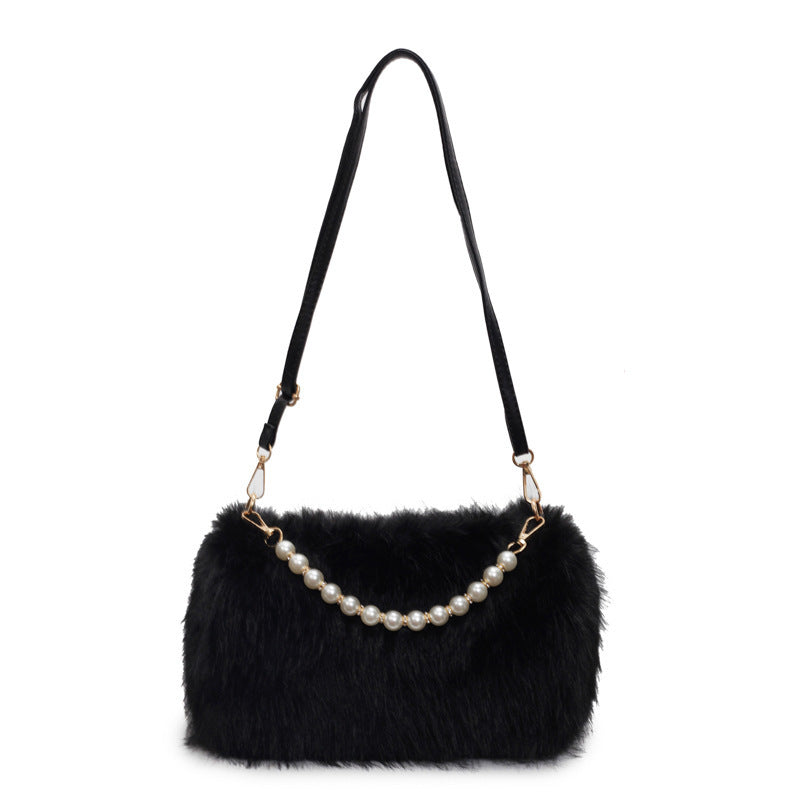 Autumn And Winter Fashion Shoulder Bags Pearl Chain Crossbody Bag Versatile Commuting Armpit Plush Female Bag 🇨🇳