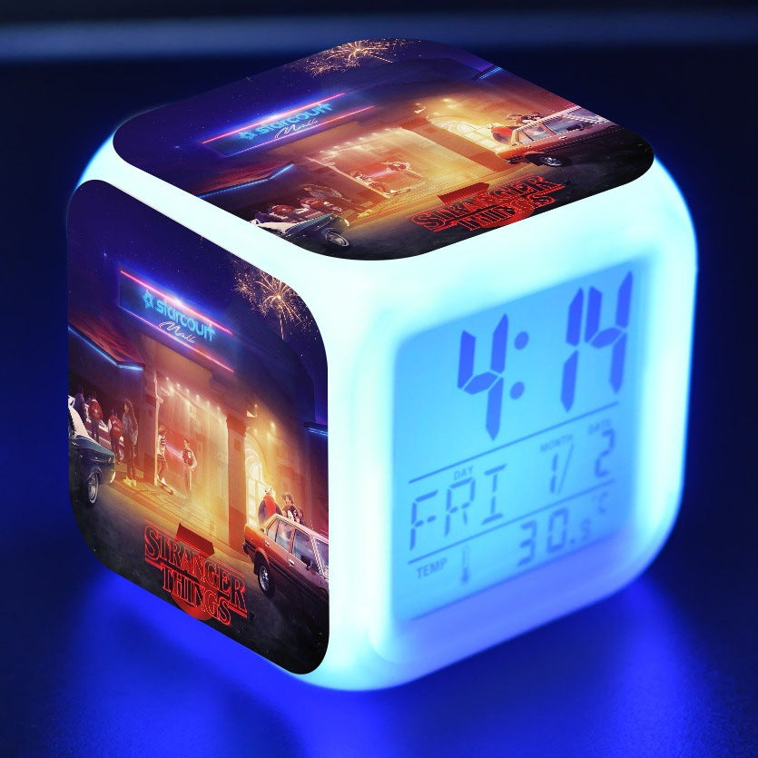 LED light color changing small alarm clock 🇨🇳